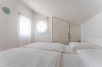 Superior Two-Bedroom Apartment (4 Adults) - Annex