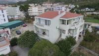 Beach apartments Promajna - B&B Promajna
