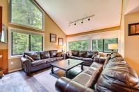 Lincoln Townhome with Community Pool and Club Access! - B&B Lincoln