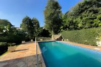 Casa Espaçosa e Tranquila - Granja Viana - B&B Cotia