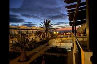 Incantevole appartamento con piscina e stupenda vista mare - B&B Costa de Antigua