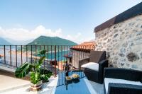 Apartment with View and Balcony