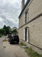 Studio 12 Proche Centre Ville avec Wifi Parking Troyes - B&B