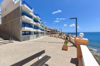 Neptuno Suite Playa by VillaGranCanaria - Chambres d’hôtes Melenara