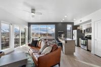 Spectacular Central City 2BD2BA - Bed and Breakfast