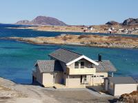Brensholmen kyst brygge - B&B Austein