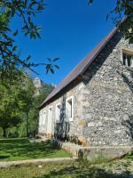 Guest House Emanueli - B&B Tropoje