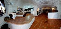 Casa CUEVA CASCAMORRAS "Capricho Andaluz" - B&B Baza