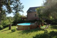 Grange La Rouge - gîte Corrèze - Bed and Breakfast Ayen