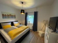 Two-Bedroom Apartment with Mountain View