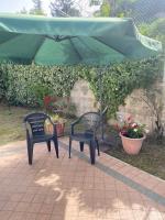 Villa Marisa Villa unifamiliare con giardino - Chambres d’hôtes Carsoli
