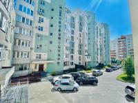 Найкраща трикімнатна квартира в центрі Вінниці, ТЦ "Поділля Сіті" - B&B