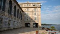 Timeless Quarters within Royal William Yard - B&B Millbrook