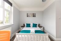 Dove Court Travel Lodge 4 - First Floor Ensuite - Bed and Breakfast Bristol