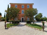 Domaine de Roque Haute - Bed and Breakfast