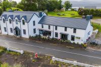 Lake House & Private Pub Kerry - Large Groups up to 26 People - B&B Kenmare