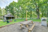 Game Room and Fire Pit Peaceful Catskills Farmhouse - Ferienwohnung Treadwell