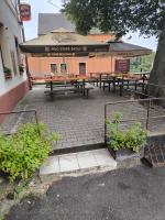 Penzion U Zeleného Stromu - B&B Telnice