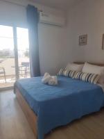 Studio with Sea View