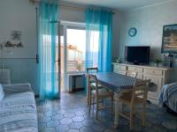 Bilocale in zona residenziale - Bed and Breakfast San Remo