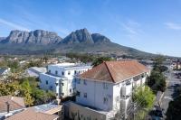 Secure and Modern 2Bed Apartment in Cape Towns Charming Rondebosch - B&B