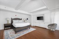 Sonoma Valley Private Suite at Historic Stonehouse! - B&B