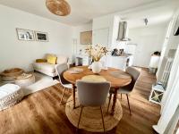 Chez Jeannette, appartement entre centre et plages - B&B