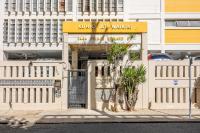 Kuhio at Waikiki 2BR and 2BA Condo Near Beach with Parking - Ferienwohnung Honolulu