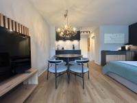 TITLIS Alpine Studio - close to cable car - nahe der Gondel - B&B Engelberg