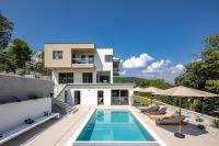 Casa Calme With Spa And Gym - B&B Poljane