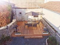 Jolie maison rénovée avec jardin - B&B