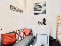 Estudio con terraza
