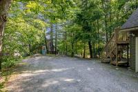 Muskoka Lakeshore Cottage Bliss - B&B Gravenhurst