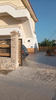 Villa Uria monolocali con e senza angolo cottura - B&B Ischitella
