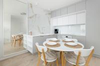 Marina Sea View - by Jantar Apartamenty Kołobrzeg - B&B Kołobrzeg