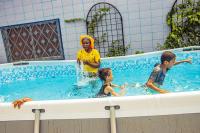 Bonamoussadi Gardens - Piscine-Wifi- Eau- Electricite 24h sur 24 - B&B