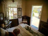 Rustic Inn - B&B