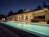 Esthesis Beachfront Villas, with Heated Pool, By ThinkVilla - Ferienwohnung Alykes