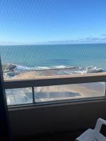 Apartamento Mardel - piso 24 - frente al mar con cochera - Chambres d’hôtes Mar del Plata