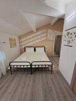 Large Double or Twin Room