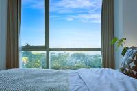 Two-Bedroom Apartment with Bay View
