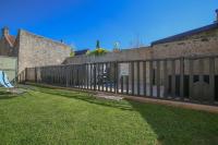 LA FERME DE LONGUES maisons spécialisées pour les familles avec jeunes enfants - B&B Longues-sur-Mer