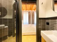 Estudio Deluxe con cama grande