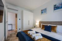 One-Bedroom Deluxe Apartment with Terrace