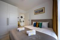 Two-Bedroom Penthouse Apartment with Terrace