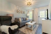 Delightful Getaway near Acadia Park Bar Harbor (5) - B&B