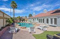 Posh Villa 8 Bdr X Bath 15 Bds Free Spa Heat - Chambres d'hôtes Las Vegas