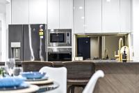 Appartamento con 3 Camere da Letto e con Balcone