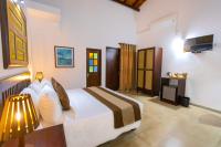 Deluxe Double Room (2 Adults + 1 Child)