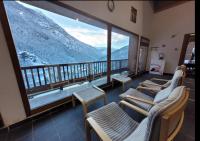 Appartamento con 2 Camere da Letto e Terrazza 